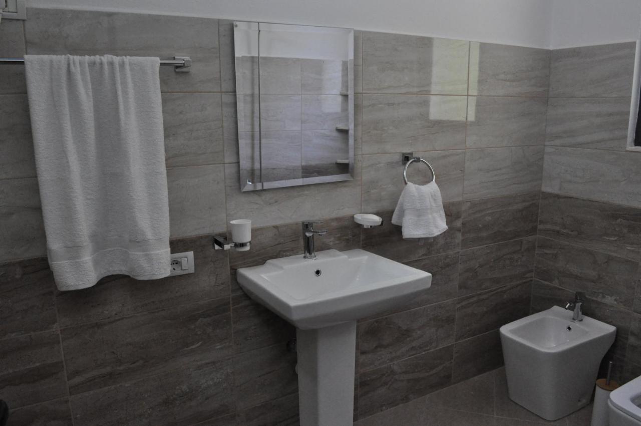 Timber Guest House Berati Exterior foto